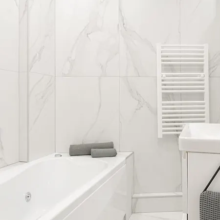 Lavie Maison Ac And Balneo * باريس