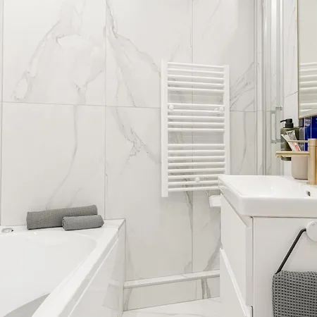 Lavie Maison Ac And Balneo Paříž